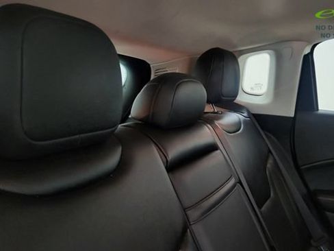 Used 2019 Jeep Compass Limited FWD image 27