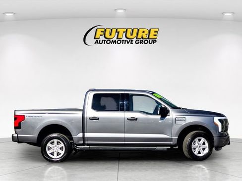 Certified 2023 Ford F150 Lightning XLT image 3