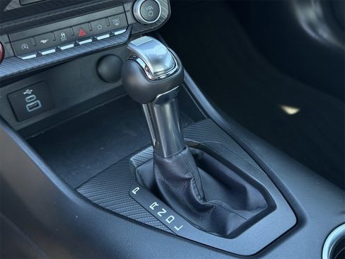 Certified 2025 Ford Mustang Coupe image 21