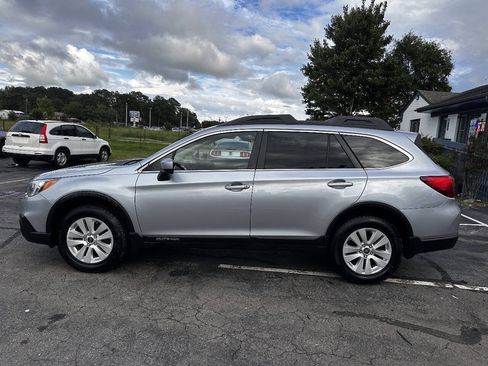 Used 2016 Subaru Outback 2.5i Premium w/ Protection Package #2 AWD/4WD image 6