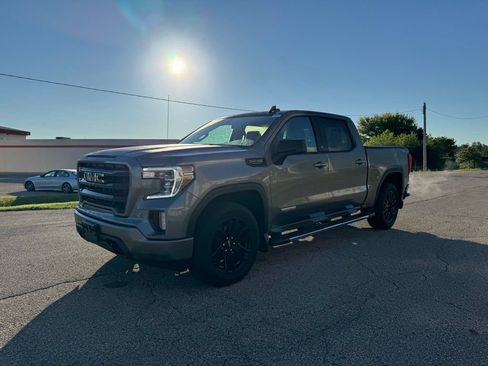 Used 2021 GMC Sierra 1500 Elevation w/ X31 Off-Road Package AWD/4WD image 11