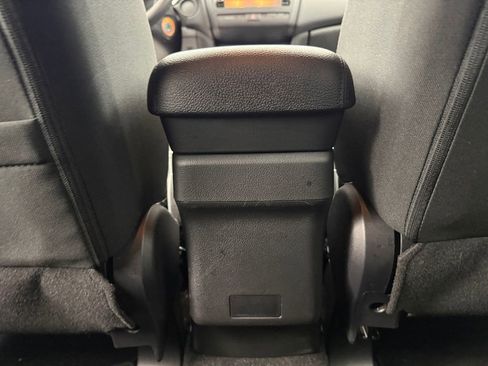 Used 2024 Mitsubishi Outlander Sport ES image 28