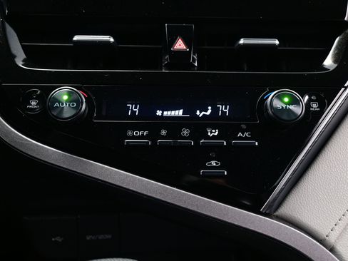 Used 2024 Toyota Camry LE FWD image 20
