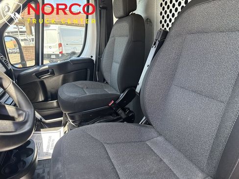 Used 2023 RAM ProMaster 3500 FWD image 7