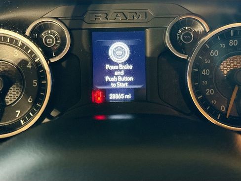 Used 2022 RAM 1500 Big Horn image 13