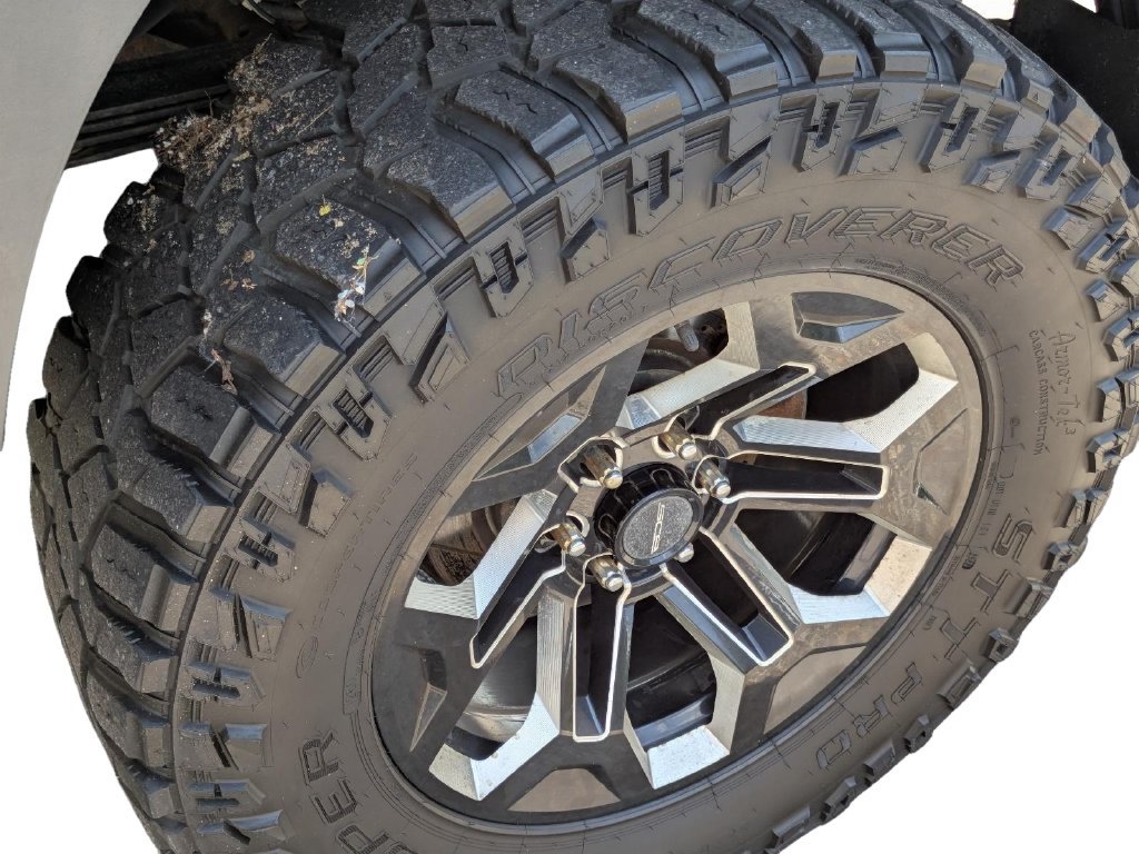 Used 2019 Ford F150 Raptor w/ Equipment Group 802A Luxury AWD/4WD image 14
