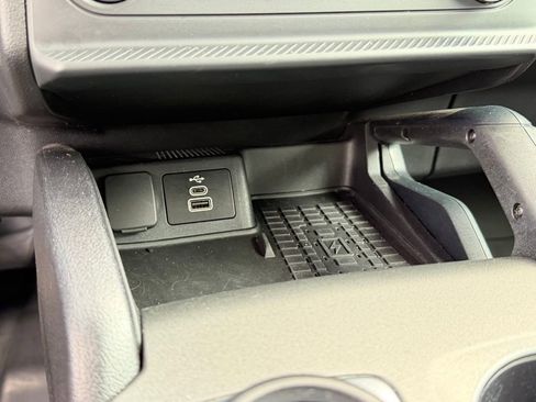 Used 2025 Ford Bronco Sport Badlands image 37