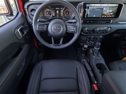 New 2025 Jeep Gladiator Rubicon image 11