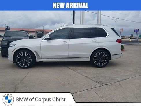 Used 2020 BMW X7 xDrive40i w/ Premium Package AWD/4WD image 6