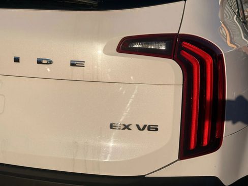 Used 2021 Kia Telluride EX w/ EX Premium Package image 39