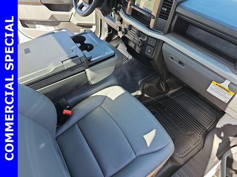 New 2025 Ford F550 4x4 Regular Cab Super Duty image 11