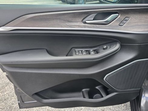 New 2026 Jeep Grand Cherokee Limited AWD/4WD image 35