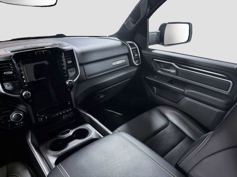 Used 2023 RAM 1500 Big Horn AWD/4WD image 24