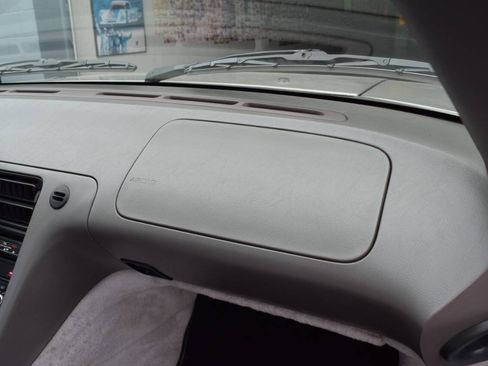 Used 1993 Porsche 928 GTS RWD image 45