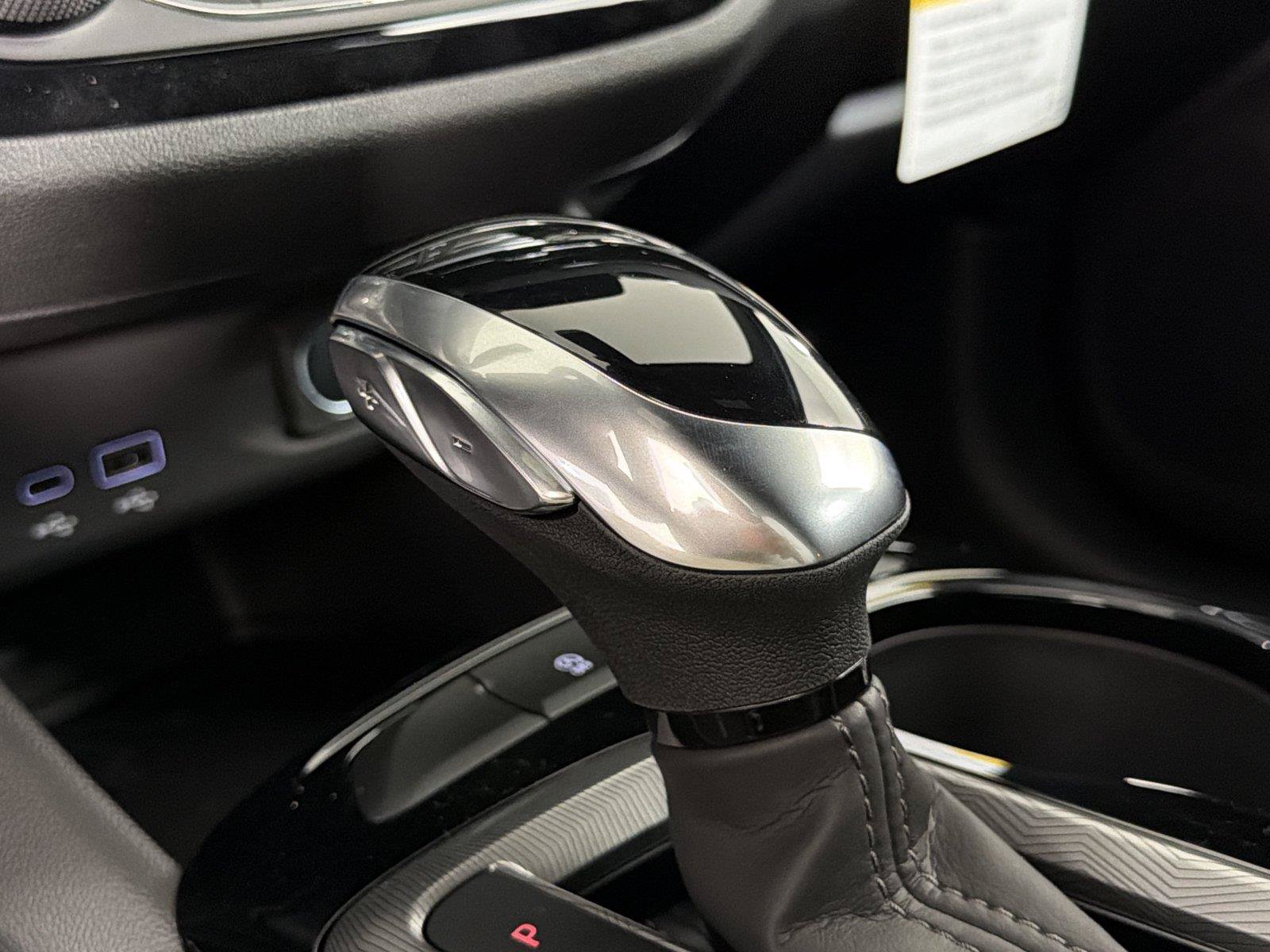 New 2026 Buick Envista Sport Touring FWD image 29