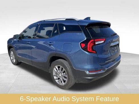 Used 2024 GMC Terrain SLT image 6