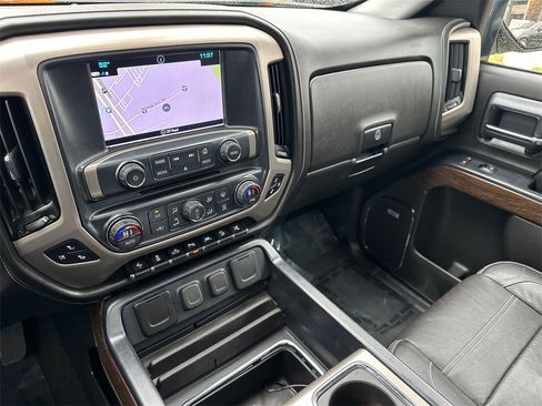 Used 2018 GMC Sierra 1500 Denali w/ Denali Ultimate Package image 26