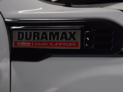 Used 2024 GMC Sierra 2500 AT4 w/ AT4 Preferred Package image 19