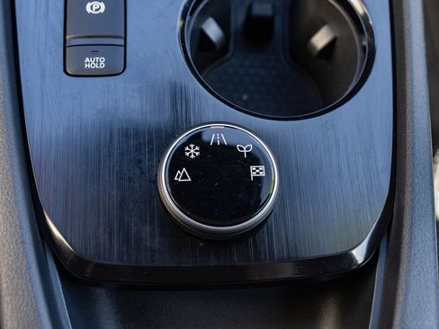 Certified 2025 Nissan Rogue S AWD/4WD image 19