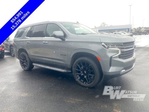 Used 2024 Chevrolet Tahoe LT w/ Luxury Package image 10