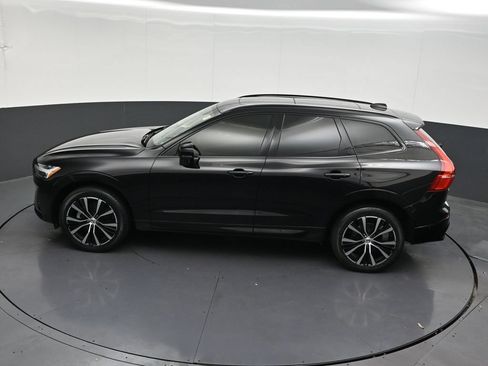 Certified 2024 Volvo XC60 B5 Plus w/ Protection Package Premier AWD/4WD image 20