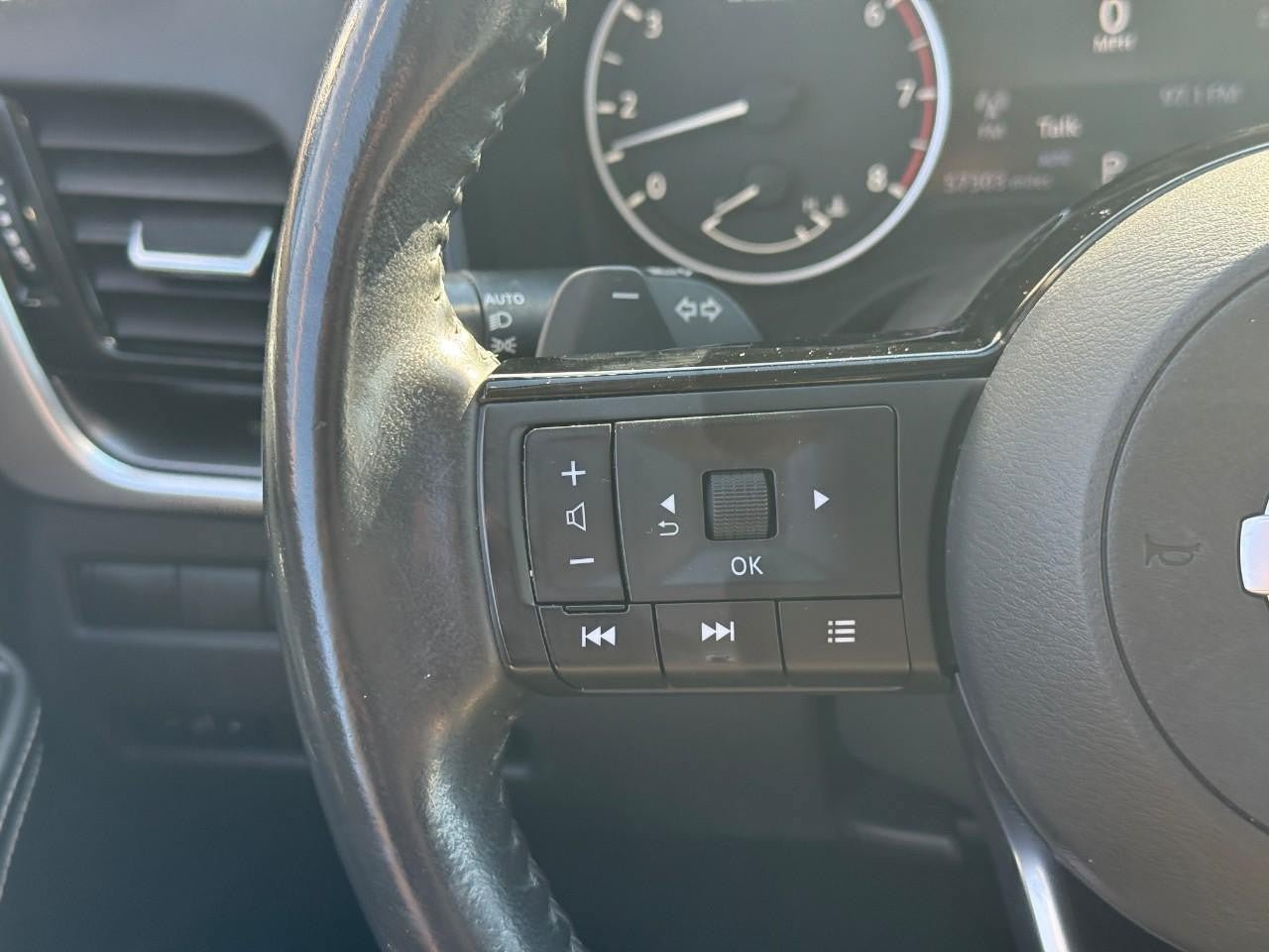 Used 2021 Nissan Rogue SV w/ Premium Package AWD/4WD image 20