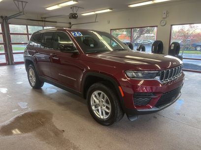New 2025 Jeep Grand Cherokee 4WD
