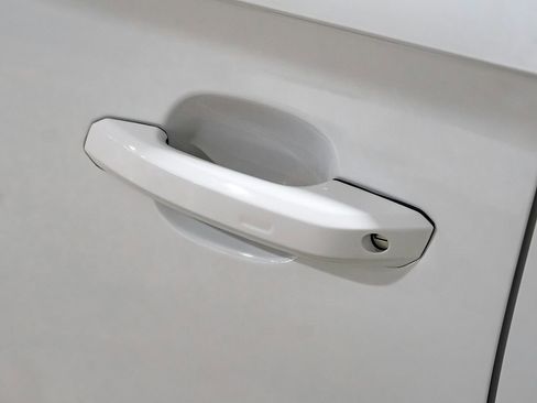 Used 2021 Audi Q5 Prestige w/ Prestige Package image 40