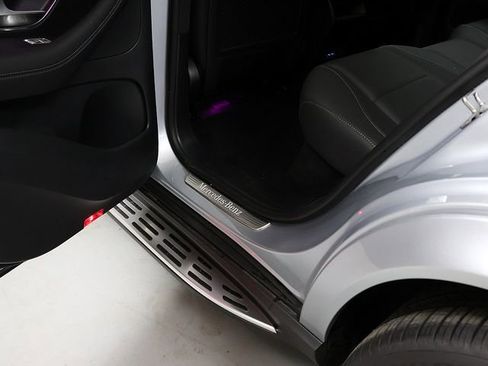 Certified 2026 Mercedes-Benz GLE 450 4MATIC image 31
