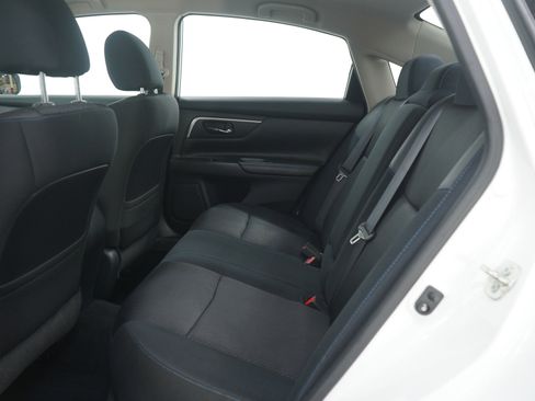 Used 2017 Nissan Altima 2.5 SR image 13