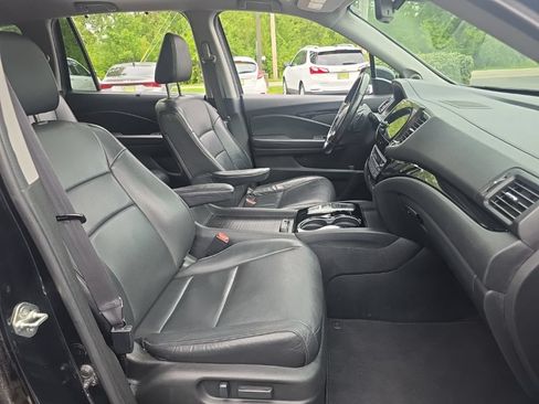 Used 2019 Honda Pilot Touring image 44