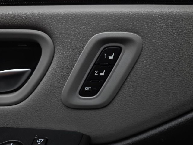Used 2024 Honda Pilot Elite image 38