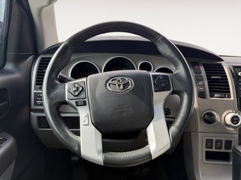 Used 2015 Toyota Sequoia SR5 image 7