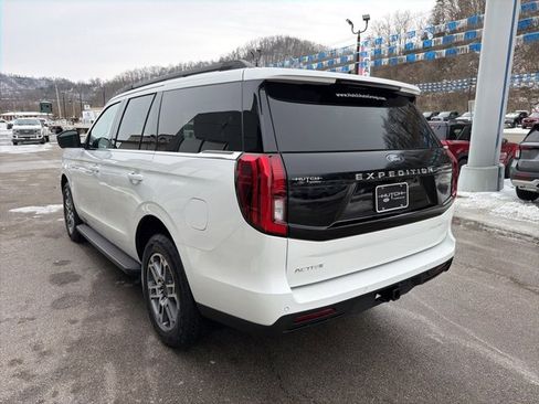 New 2026 Ford Expedition Active image 5