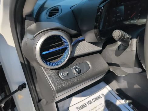 Used 2024 Chevrolet Trax LS FWD image 14