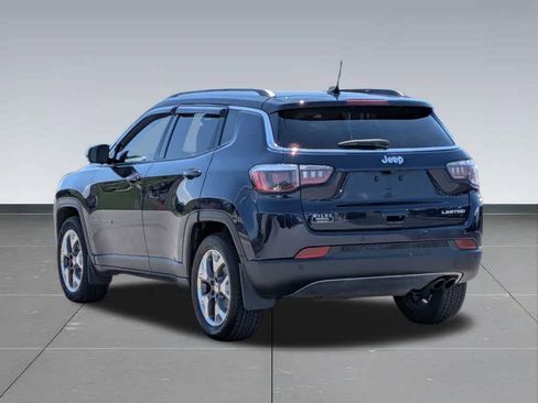 Used 2018 Jeep Compass Limited w/ Navigation Group FWD image 3