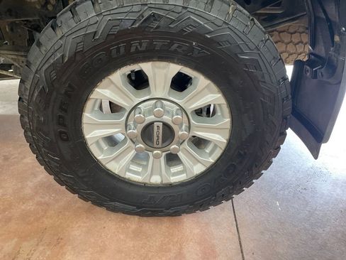 Used 2021 Ford F250 XL w/ STX Appearance Package image 11