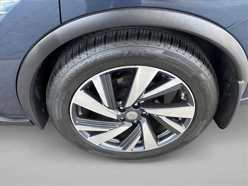Used 2015 Nissan Murano Platinum w/ Platinum Technology Package FWD image 21