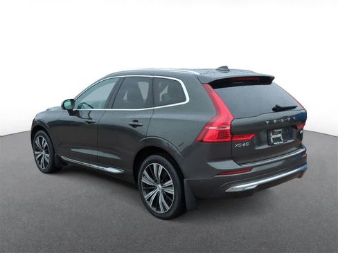 Used 2022 Volvo XC60 B5 Inscription w/ Advanced Package image 6