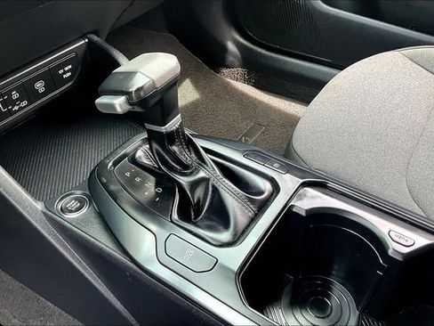 Certified 2025 Kia K4 FWD image 17
