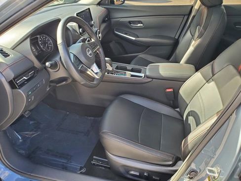 Certified 2025 Nissan Sentra SR w/ SR Premium Package image 14