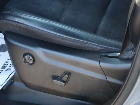 Used 2022 Jeep Grand Cherokee Laredo X image 16