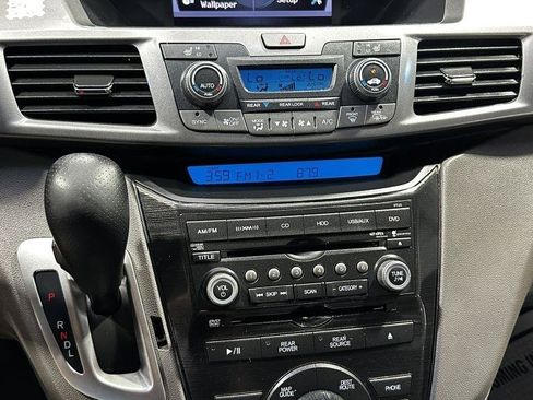 Used 2013 Honda Odyssey Touring image 11