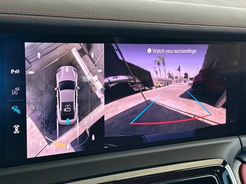 Used 2026 Porsche Panamera image 20