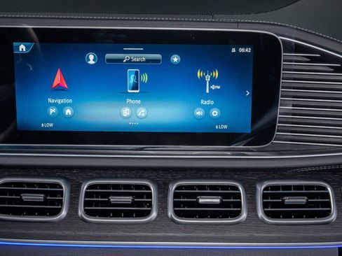 New 2025 Mercedes-Benz GLS 580 4MATIC image 20