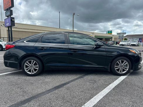 Used 2015 Hyundai Sonata SE FWD image 9