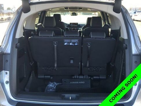 Used 2025 Honda Odyssey Touring image 18