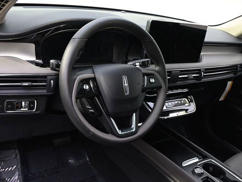New 2026 Lincoln Corsair Premiere AWD/4WD image 11