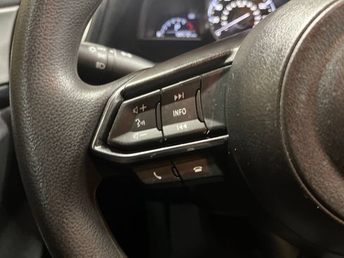 Used 2017 MAZDA MAZDA3 Sport FWD image 22