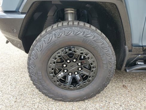 New 2024 GMC Hummer EV 3X w/ Omega Edition image 70